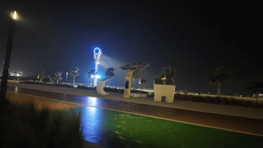 Umm Suqeim Night Swimming Beach, Dubai